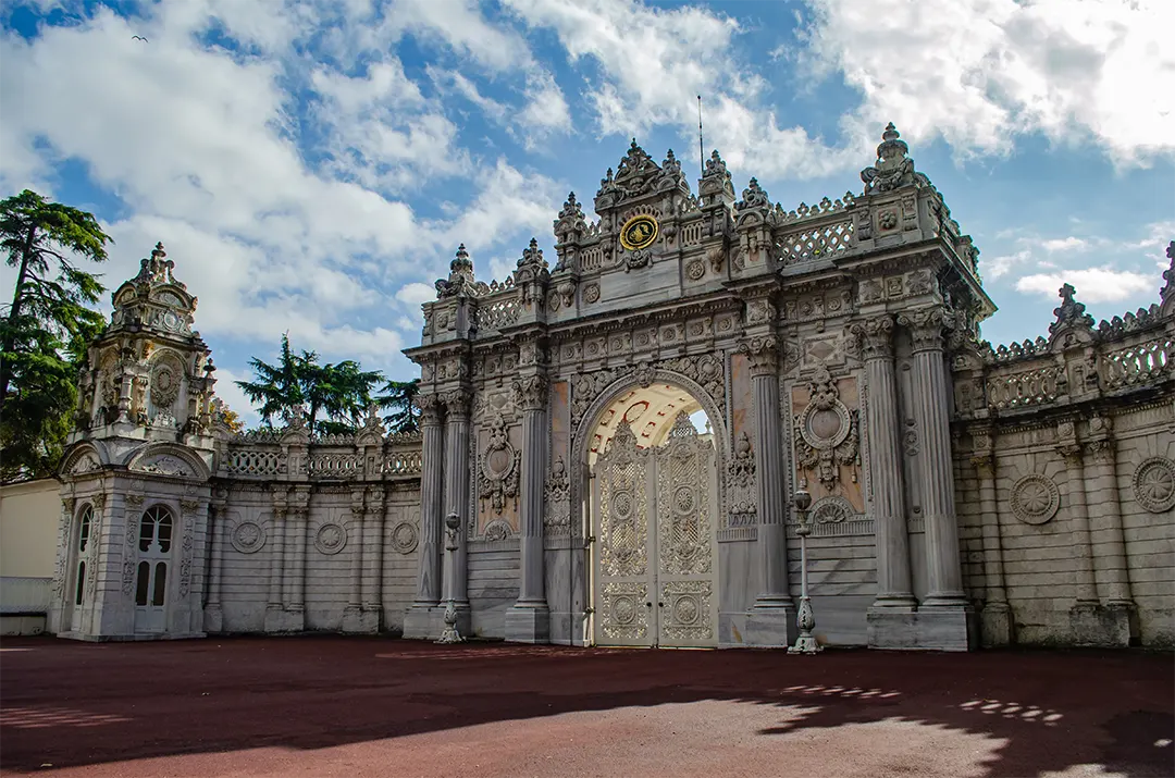 DOLMABAHCE TOUR 